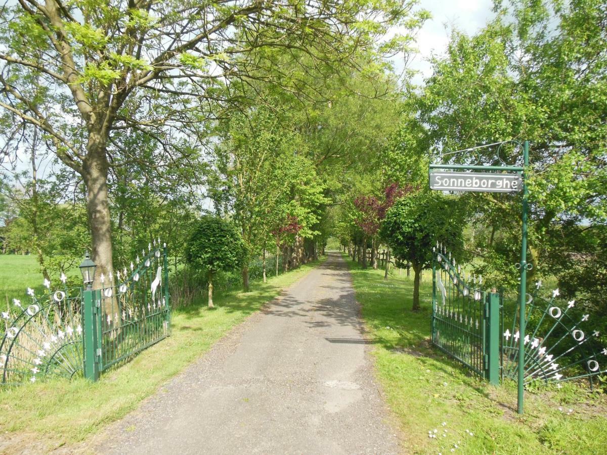 B&B Landgoed Sonneborghe Kollumerzwaag 외부 사진