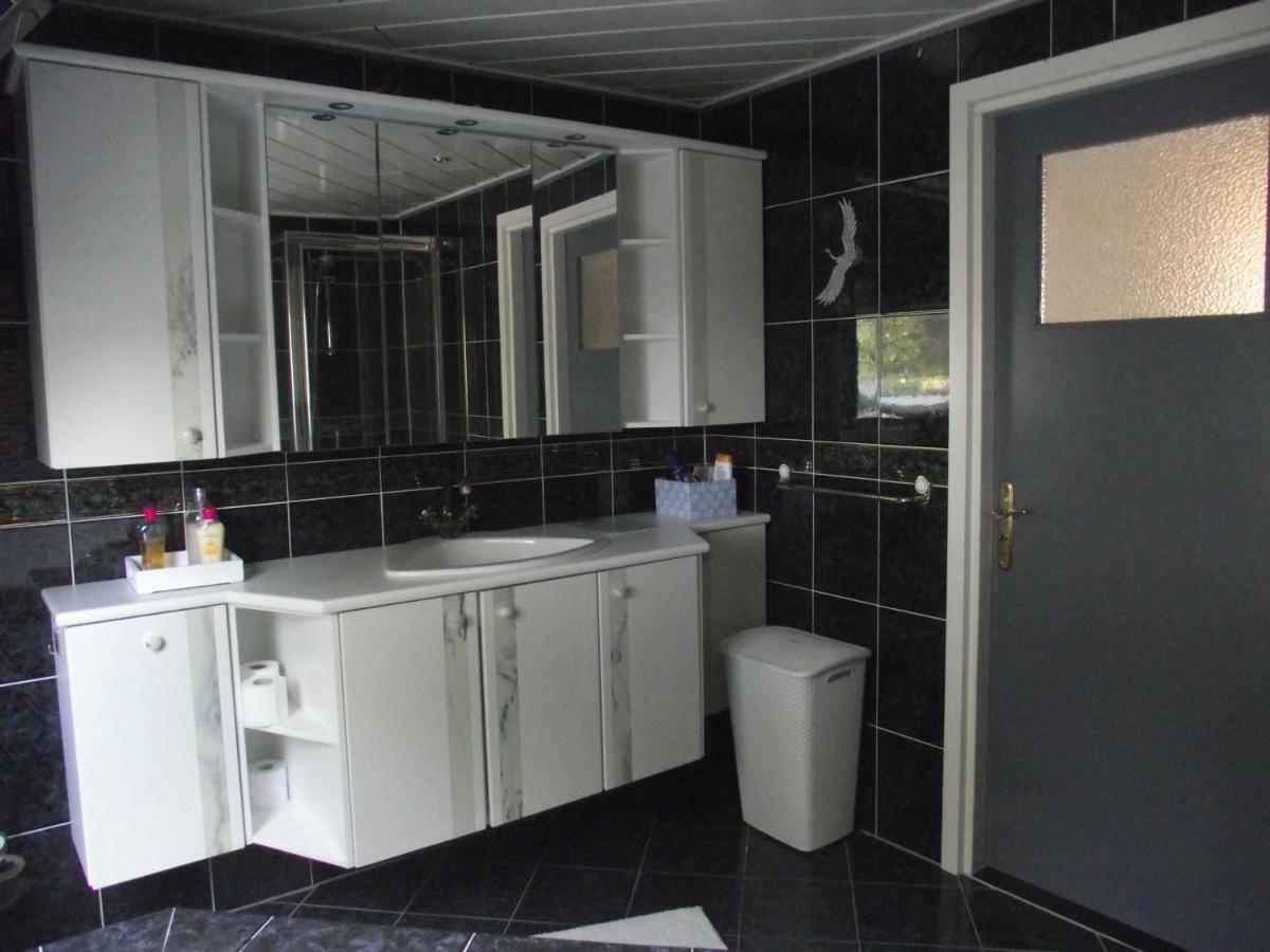 B&B Landgoed Sonneborghe Kollumerzwaag 외부 사진
